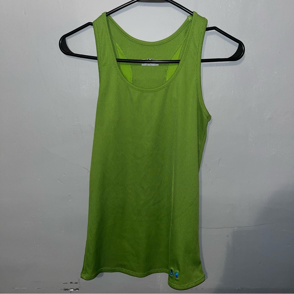 UNDER ARMOUR tank